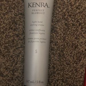 Kendra Perfect Blowout